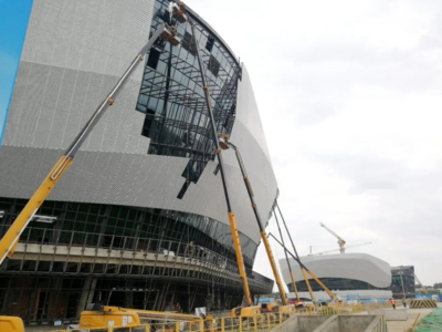 再扛石化建設大旗,徐工高空作業(yè)平臺批量交付!